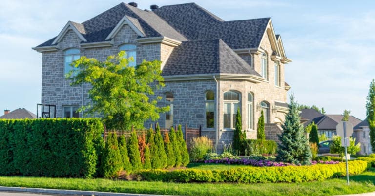 10 Tips for Buying a Luxury Home in Ontario